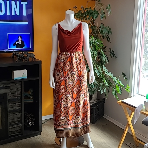 Maxi dress - Picture 2 of 3